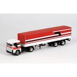 SCANIA LB141S Dragbil med kapelltrailer