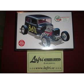 FORD 1932 Victoria Lil' Viky