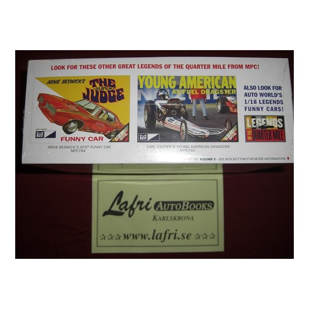 FORD MUSTANG 1972 Funny Car 'Bounty Hunter'