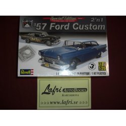 FORD 1957 Custom 500 Sedan