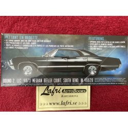 CHEVROLET 1967 Impala 4-door Sport Sedan