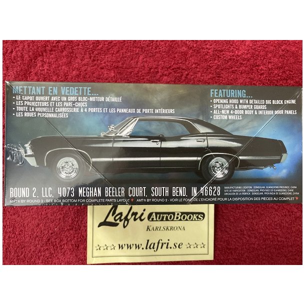 Supernatural 1967 Chevy Impala 4 door - 1:25 from AMT/Round
