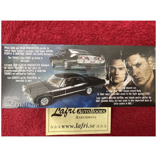 CHEVROLET 1967 Impala 4-door Sport Sedan