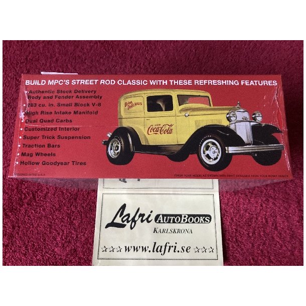 FORD 1932 Sedan Delivery 'Coca-Cola'