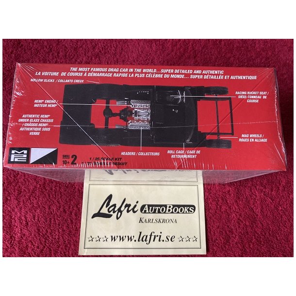 PLYMOUTH 1966 Barracuda Funny Car