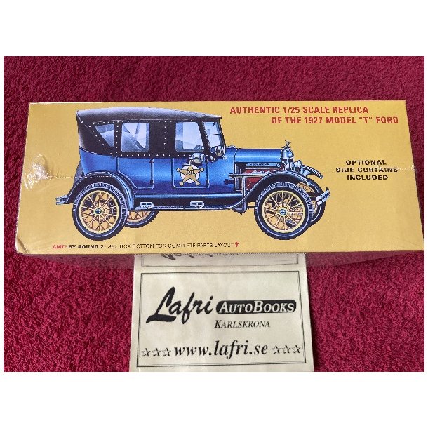 FORD 1927 Model T Pheaton