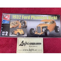FORD 1932 Phantom Vicki Street Rod