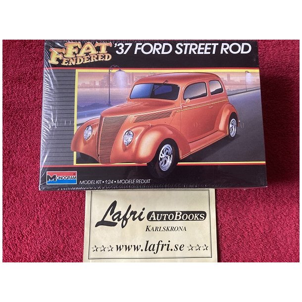 FORD 1937 Sedan Street Rod