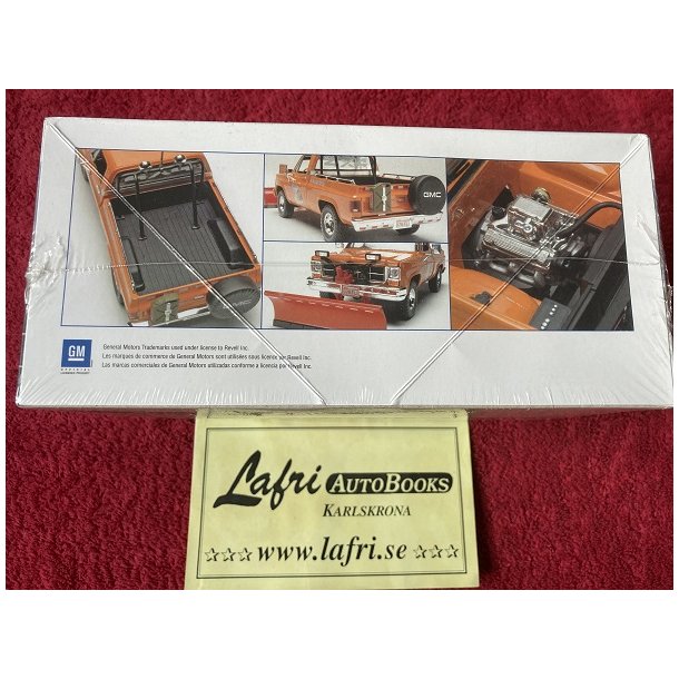 GMC 1977 4x4 Pickup with Snow Plow (med sn&ouml;plog)